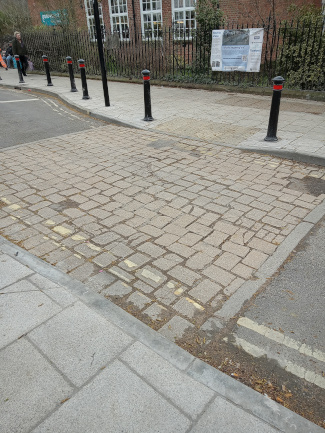 Acomb front street crossing before improvements