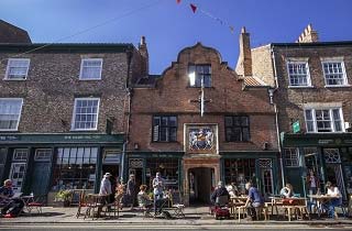 Daytime dining outdoors in York's city centre streets