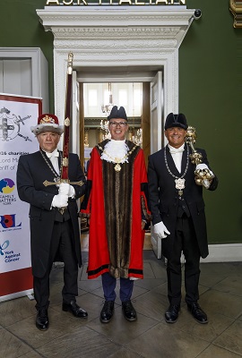 Sheriff of York, Mr Paul Doughty, flanked by the Sword bearer and Mace bearer