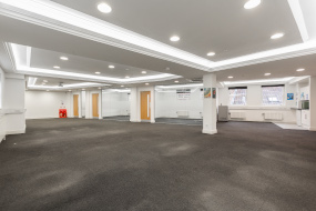 Inside Suite 2d swinegate court east
